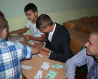 /album/english-teacher-page/p9015301-jpg/